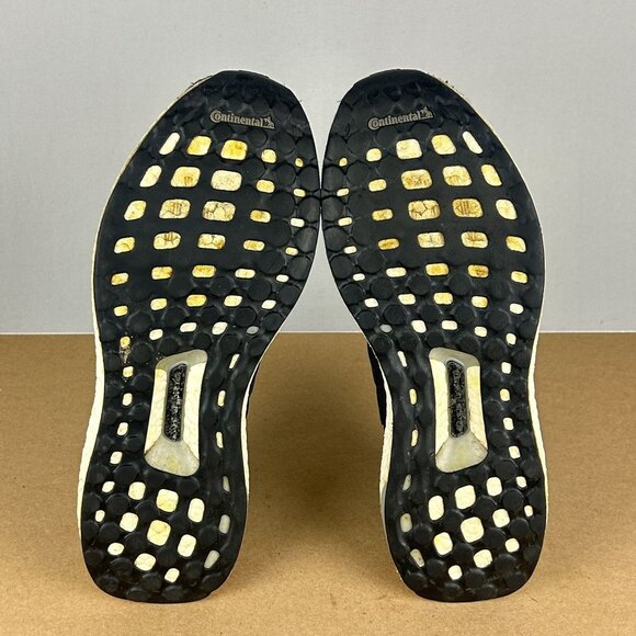 Adidas Ultraboost 4.0 Athletic Running Shoes Womens 9 Black Low Top Lace Up - Picture 7 of 10